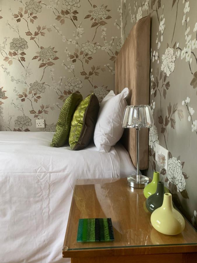 Ramsey House - Luxury Licensed B&B - Parking And Guest Lounge St. Davids  Kültér fotó